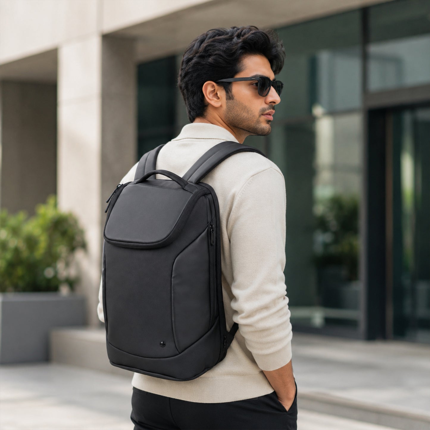 Kurv Backpack – 20L Black Vegan Leather Laptop Backpack for Office & Daily Use